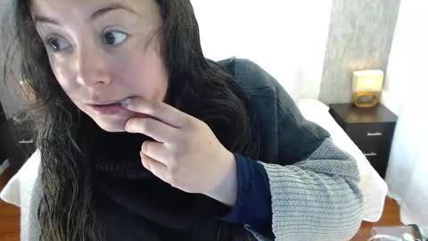 Snapshot of elamurray chatting on 11/03/25, 11:11 elamurray online show from 11/03/25, 11:11