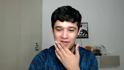 Snapshot of elandor__79876 chatting on 10/27/25, 10:58 elandor online show from 10/27/25, 10:58