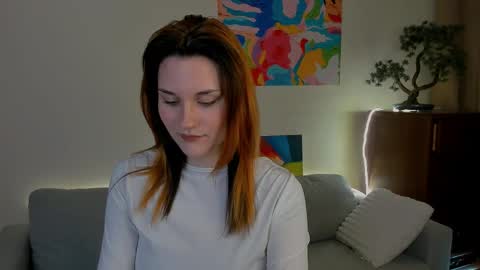 Snapshot of elani_lune chatting on 04/23/26, 06:32 Elani online show from 04/23/26, 06:32