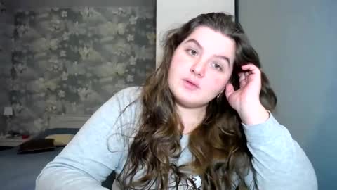 Elanis online show from 12/22/24, 05:53