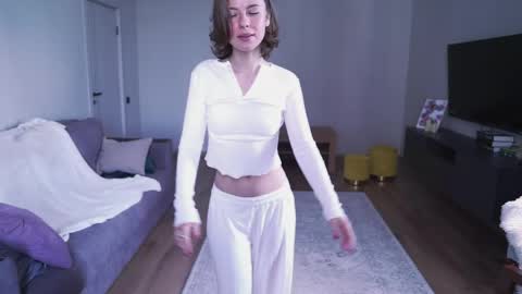 ELA 3 online show from 06/05/26, 06:52