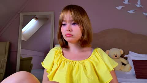 elaravance online show from 06/08/26, 04:57