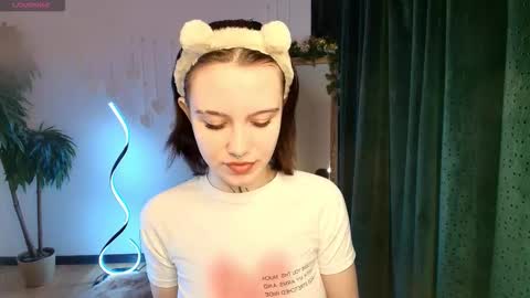 elastikiss online show from 12/15/25, 02:27