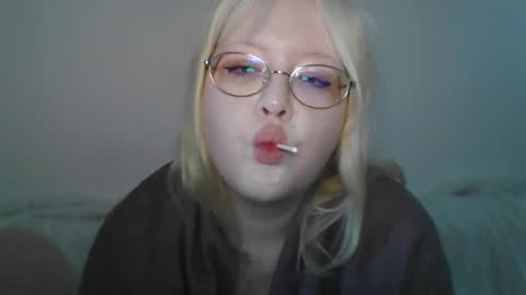 Snapshot of elayne_sweet chatting on 04/09/26, 08:09 elayne_sweet online show from 04/09/26, 08:09