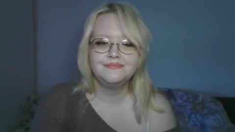 Snapshot of elayne_sweet chatting on 05/10/26, 06:07 elayne_sweet online show from 05/10/26, 06:07