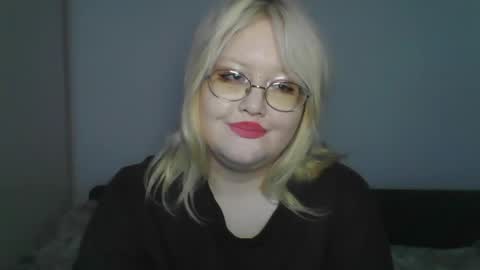 Snapshot of elayne_sweet chatting on 05/14/26, 06:20 elayne_sweet online show from 05/14/26, 06:20