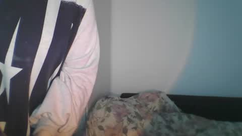 Snapshot of elayne_sweet chatting on 06/13/26, 06:11 elayne_sweet online show from 06/13/26, 06:11