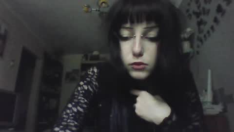 Lia online show from 05/13/26, 04:15