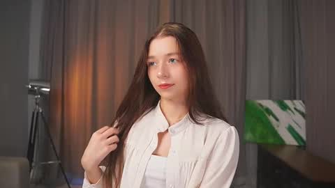 Elba Blance online show from 09/19/25, 01:45