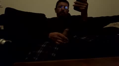 Snapshot of elckdog chatting on 10/12/25, 03:27 elckdog online show from 10/12/25, 03:27