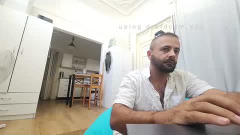 Snapshot of elcondorxo509107 chatting on 10/15/25, 03:06 daniel18cmx online show from 10/15/25, 03:06