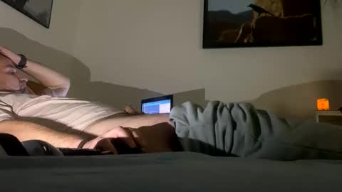 Snapshot of elcretinmo chatting on 12/05/25, 01:36 elcretinmo online show from 12/05/25, 01:36