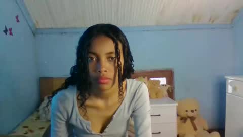 Snapshot of eldie69 chatting on 11/14/25, 02:16 eldie69 online show from 11/14/25, 02:16