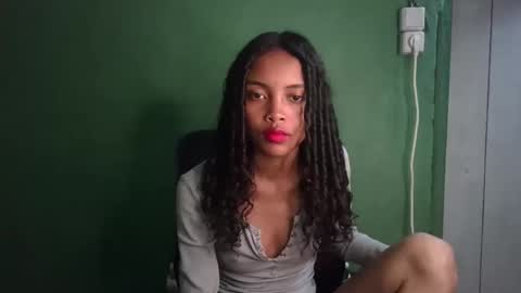 Snapshot of eldie69 chatting on 12/13/25, 07:53 eldie69 online show from 12/13/25, 07:53