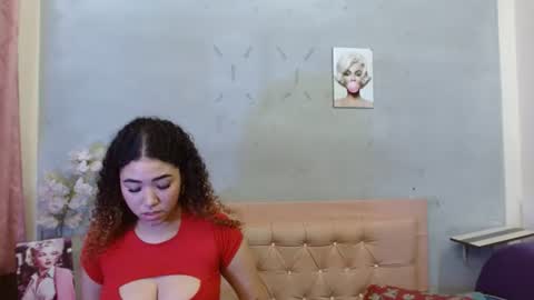 eleanor_rouillard online show from 06/16/26, 04:42