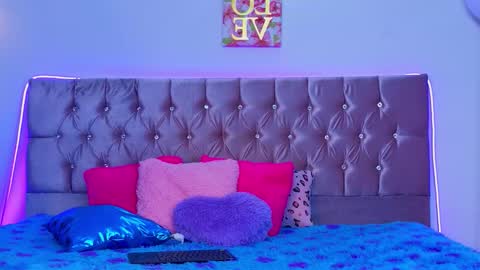 Snapshot of electra__moon chatting on 02/03/26, 06:22 electra__moon online show from 02/03/26, 06:22