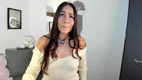 Electra- Please help me reach 100 likes online show from 02/24/26, 12:30