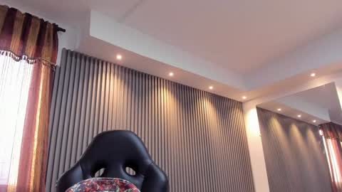 Electra online show from 12/06/24, 11:33