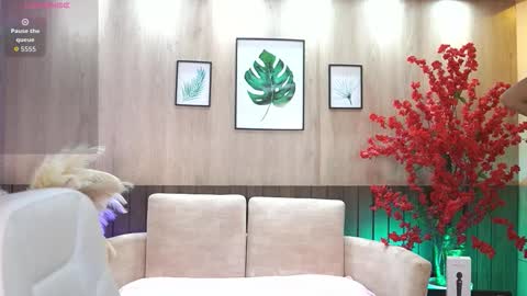 Snapshot of electraajones chatting on 11/22/25, 11:31 Electra Jones online show from 11/22/25, 11:31