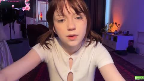 Snapshot of electric_woman chatting on 02/20/26, 10:49 Aleksa online show from 02/20/26, 10:49