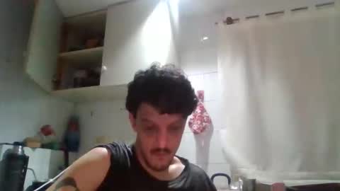 Snapshot of electrodreams chatting on 09/19/25, 12:45 electrodreams online show from 09/19/25, 12:45