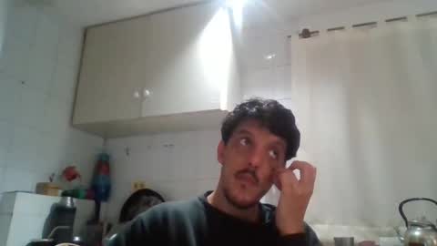 Snapshot of electrodreams chatting on 09/21/25, 02:46 electrodreams online show from 09/21/25, 02:46