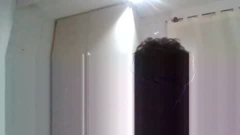 Snapshot of electrodreams chatting on 09/21/25, 11:06 electrodreams online show from 09/21/25, 11:06