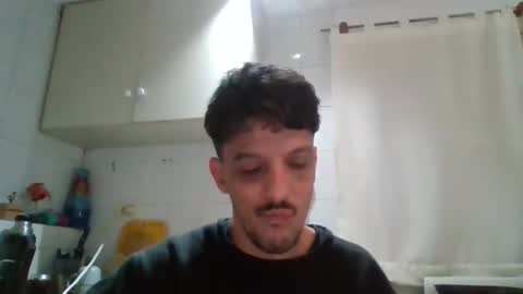 Snapshot of electrodreams chatting on 10/07/25, 12:52 electrodreams online show from 10/07/25, 12:52