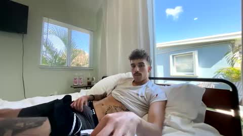 electron448 online show from 10/21/25, 07:03