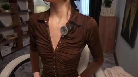Jess online show from 06/18/26, 08:25