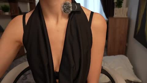 Jess online show from 07/29/26, 08:34