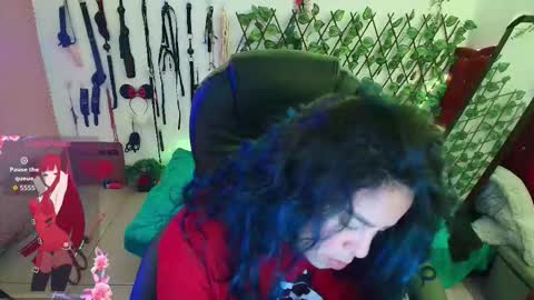 Snapshot of elektra_32 chatting on 10/04/25, 12:47 elektra online show from 10/04/25, 12:47