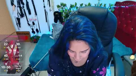 Snapshot of elektra_91 chatting on 11/13/25, 09:52 elektra online show from 11/13/25, 09:52