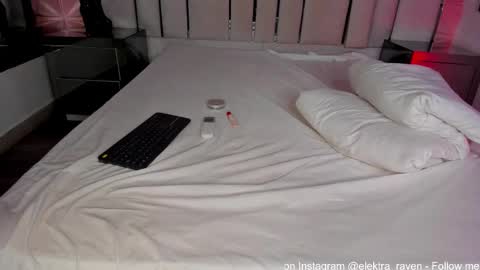 elektra_raven online show from 09/27/25, 03:06