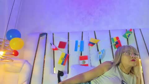 Elena online show from 07/11/26, 07:05