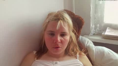 Elena online show from 05/04/26, 12:45