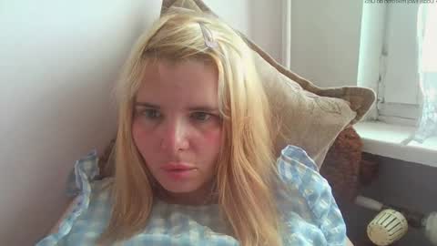 Elena online show from 06/04/26, 03:18