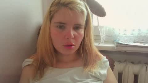 Elena online show from 06/05/26, 03:29