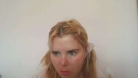 Elena online show from 06/28/26, 08:20