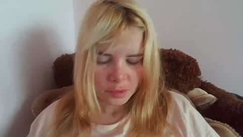 Elena online show from 07/06/26, 08:11