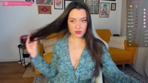 Elena insta yourdream 1ove online show from 12/08/24, 06:33