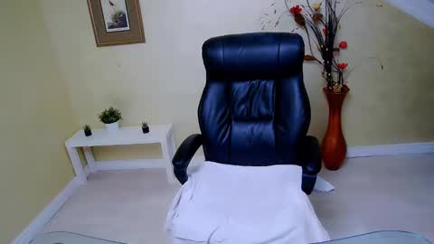 Elena online show from 03/08/25, 05:07