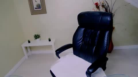 Elena online show from 09/11/25, 03:39