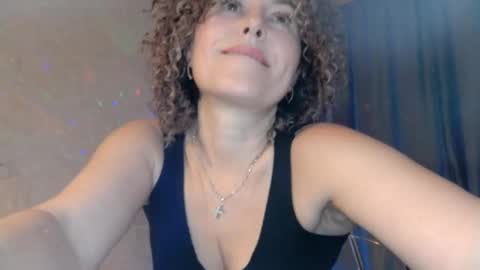 Snapshot of elenaza chatting on 01/26/25, 05:23 elenaza online show from 01/26/25, 05:23