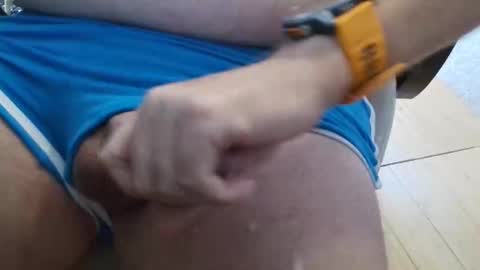 Snapshot of elencher69 chatting on 12/03/25, 05:11 Eric online show from 12/03/25, 05:11