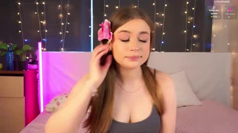 Snapshot of elenefrail chatting on 02/15/25, 08:11 Isabella - streaming MondayTuesdayWednesdayFridaySaturdaySunday online show from 02/15/25, 08:11