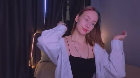 Snapshot of elenefrail chatting on 10/17/25, 09:23 Isabella - streaming MondayTuesdayWednesdayFridaySaturdaySunday online show from 10/17/25, 09:23