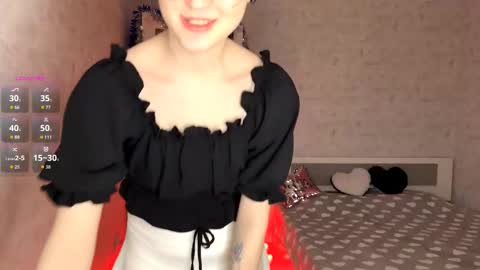 Snapshot of eleniswackhammer chatting on 12/19/25, 09:11 Annie PVT IS OPEN online show from 12/19/25, 09:11