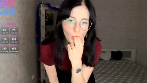 Snapshot of eleniswackhammer chatting on 12/20/25, 09:11 Annie PVT IS OPEN online show from 12/20/25, 09:11