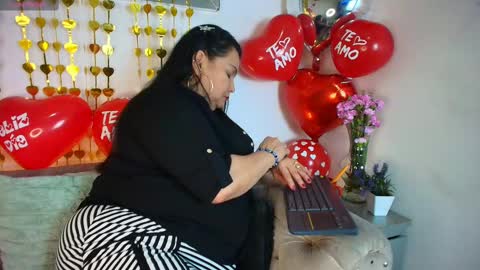 elenna_boobs_ online show from 09/10/25, 06:02